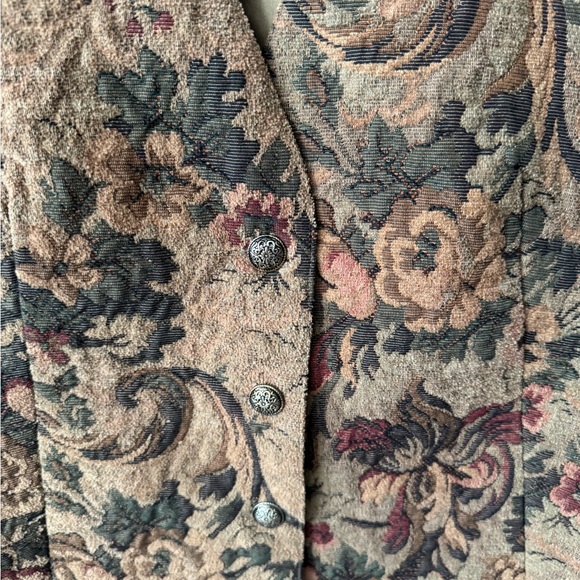 Express Brown Floral Tapestry Vest - Picture 7 of 8